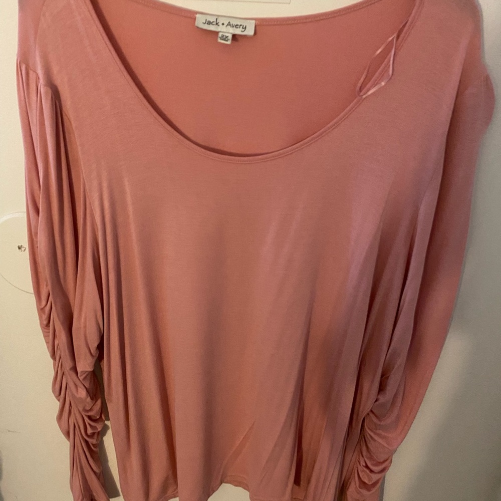 Jack +Avery women top.